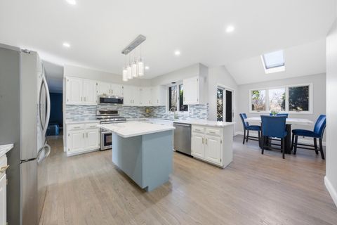 Tiny photo for 1 Longwood Way, Lemont, IL 60439 (MLS # 12591404)