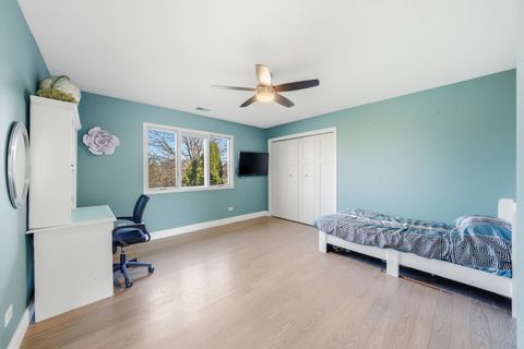 Tiny photo for 1 Longwood Way, Lemont, IL 60439 (MLS # 12591404)