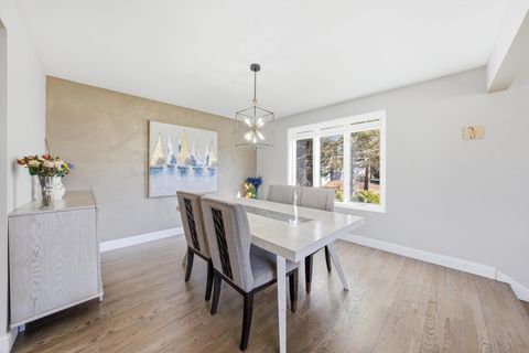 Tiny photo for 1 Longwood Way, Lemont, IL 60439 (MLS # 12591404)