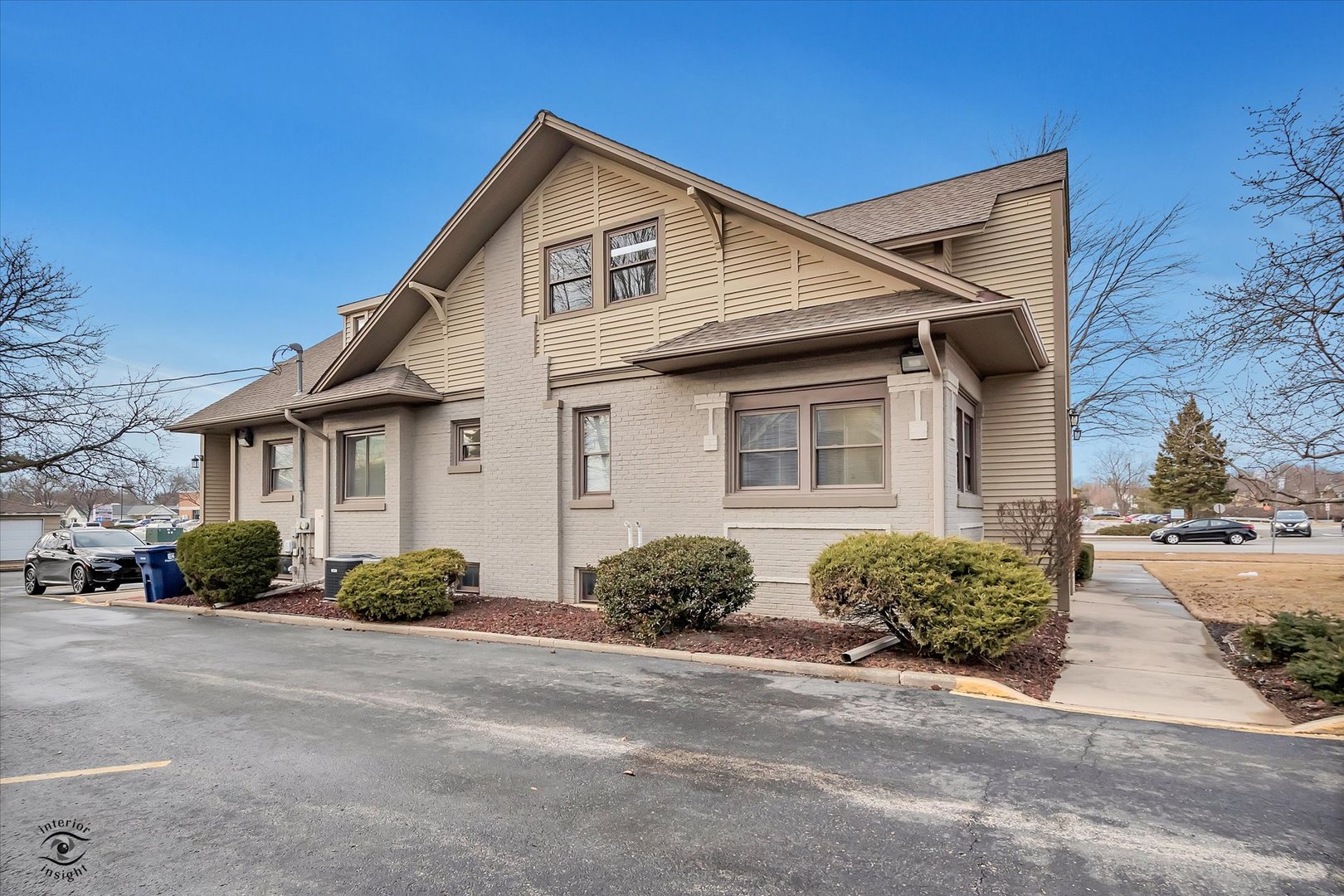 849 N Ellsworth Street