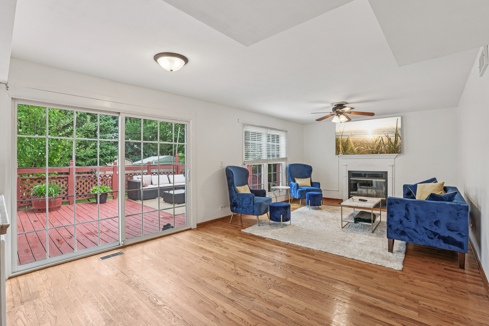 3261 Gresham Lane
