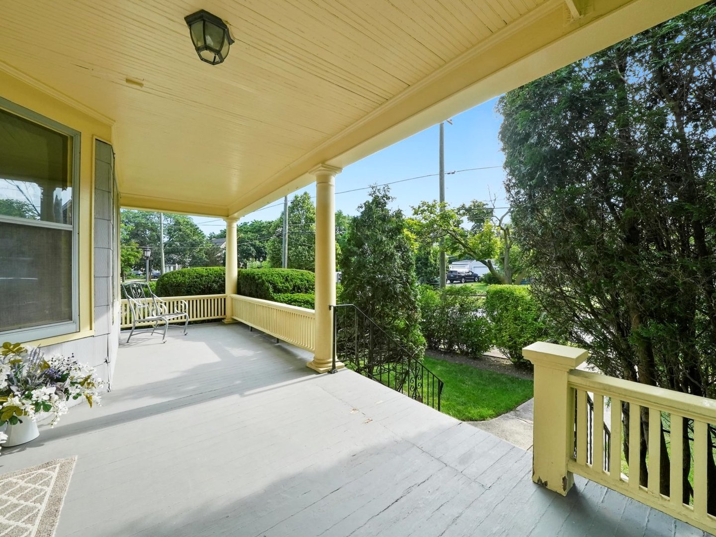31 Bluff Avenue