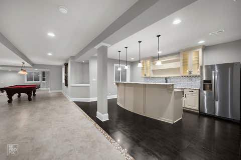 Tiny photo for 23 Wood Oaks Drive, South Barrington, IL 60010 (MLS # 12668659)
