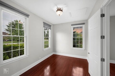 Tiny photo for 23 Wood Oaks Drive, South Barrington, IL 60010 (MLS # 12668659)