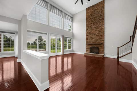 Tiny photo for 23 Wood Oaks Drive, South Barrington, IL 60010 (MLS # 12668659)