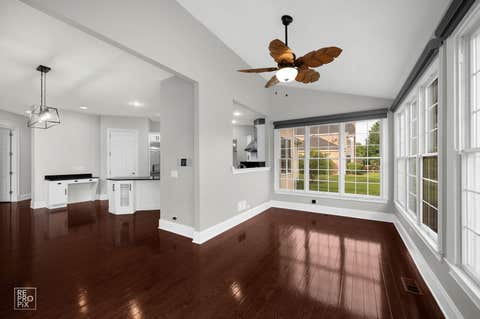 Tiny photo for 23 Wood Oaks Drive, South Barrington, IL 60010 (MLS # 12668659)