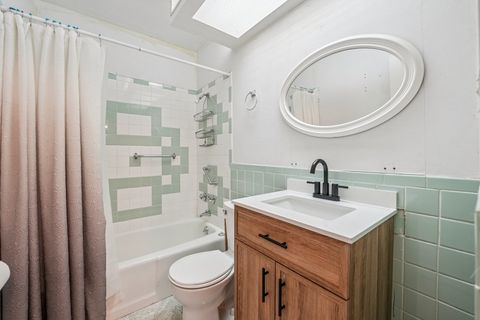 Tiny photo for 7061 N Kedzie Avenue #1010, Chicago, IL 60645 (MLS # 12596074)