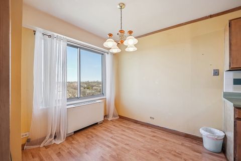 Tiny photo for 7061 N Kedzie Avenue #1010, Chicago, IL 60645 (MLS # 12596074)
