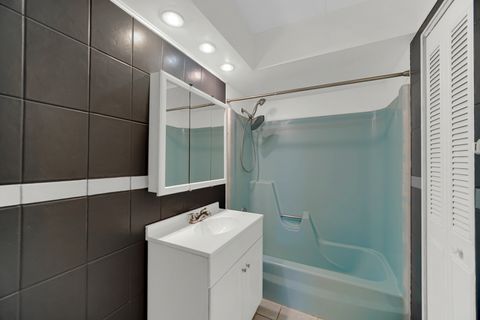 Tiny photo for 511 Timber Ridge Drive #202, Carol Stream, IL 60188 (MLS # 12597228)