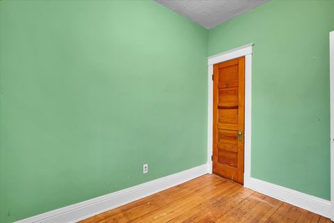 Tiny photo for 9232 S Essex Avenue, Chicago, IL 60617 (MLS # 12571522)