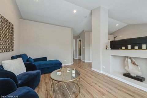 Tiny photo for 355 N PINE LAKE Circle, Vernon Hills, IL 60061 (MLS # 12571404)