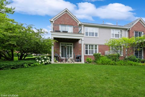 Tiny photo for 355 N PINE LAKE Circle, Vernon Hills, IL 60061 (MLS # 12571404)