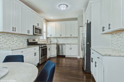 Tiny photo for 355 N PINE LAKE Circle, Vernon Hills, IL 60061 (MLS # 12571404)