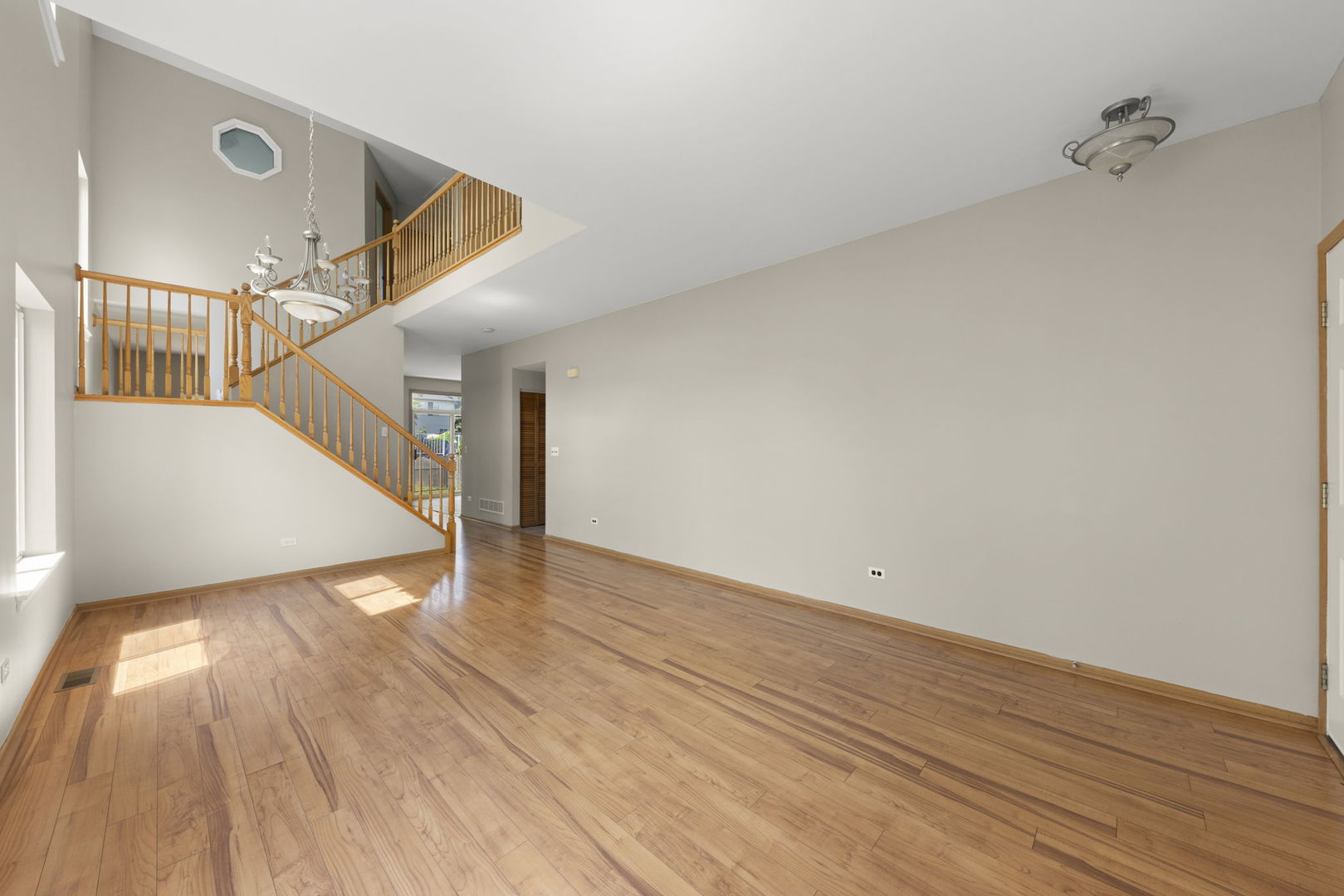 2721 River Bend Lane