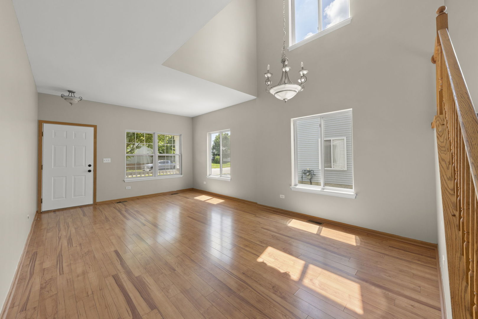 2721 River Bend Lane