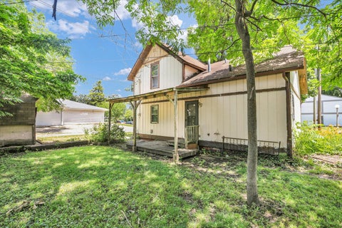 Tiny photo for 205 S Grove Street, Urbana, IL 61802 (MLS # 12618836)