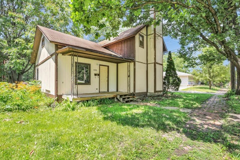 Tiny photo for 205 S Grove Street, Urbana, IL 61802 (MLS # 12618836)