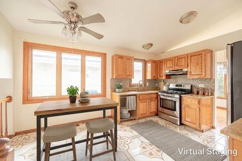 Tiny photo for 5138 W 121st Street, Alsip, IL 60803 (MLS # 12655441)