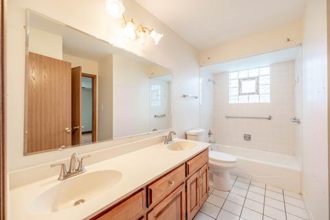 Tiny photo for 5138 W 121st Street, Alsip, IL 60803 (MLS # 12655441)