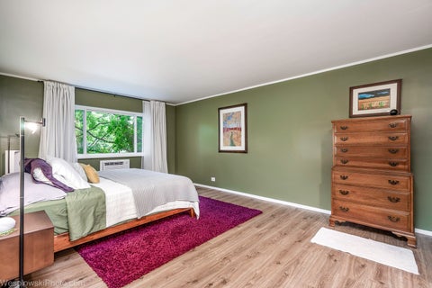 Tiny photo for 360 Claymoor Road #2C, Hinsdale, IL 60521 (MLS # 12731771)