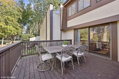 A home in Indian Head Park