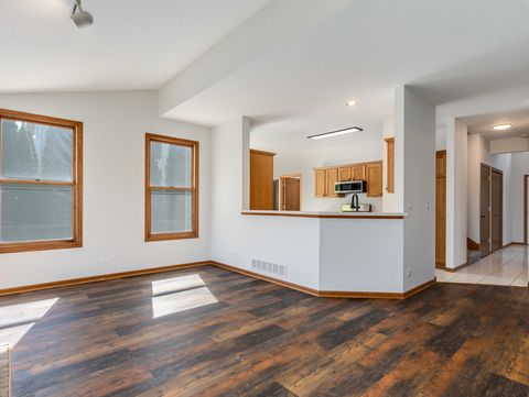 Tiny photo for 521 Ridgewood Drive, Antioch, IL 60002 (MLS # 12647365)