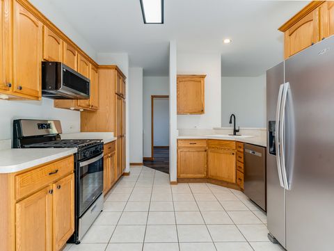 Tiny photo for 521 Ridgewood Drive, Antioch, IL 60002 (MLS # 12647365)