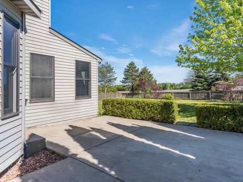 Tiny photo for 521 Ridgewood Drive, Antioch, IL 60002 (MLS # 12647365)