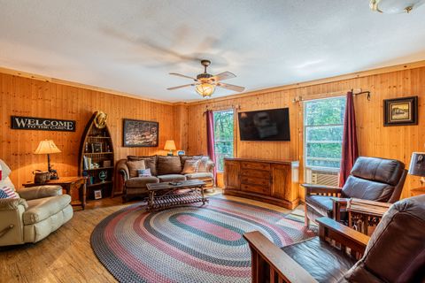 Tiny photo for 3 Poplar Court, Putnam, IL 61560 (MLS # 12439123)