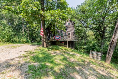 Tiny photo for 3 Poplar Court, Putnam, IL 61560 (MLS # 12439123)