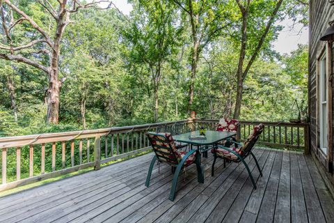 Tiny photo for 3 Poplar Court, Putnam, IL 61560 (MLS # 12439123)