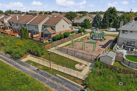 Tiny photo for 5122 Tomcin Trail, Oak Lawn, IL 60453 (MLS # 12711537)