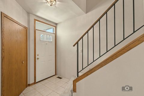 Tiny photo for 5122 Tomcin Trail, Oak Lawn, IL 60453 (MLS # 12711537)