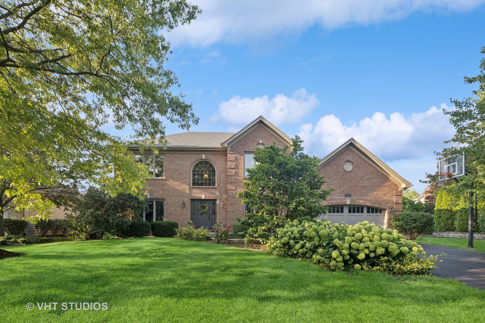 1343 Dunrobin Road
