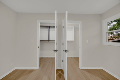 Tiny photo for 1831 N Rolling Lane, Arlington Heights, IL 60004 (MLS # 12752541)
