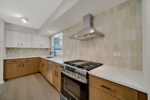 Tiny photo for 1831 N Rolling Lane, Arlington Heights, IL 60004 (MLS # 12752541)