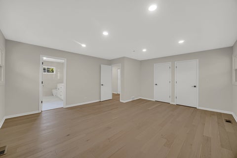 Tiny photo for 1831 N Rolling Lane, Arlington Heights, IL 60004 (MLS # 12752541)