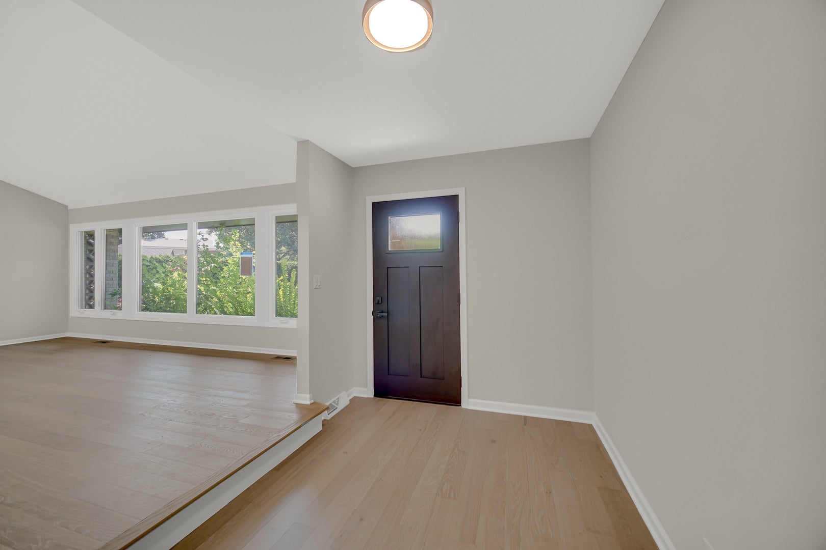 1831 N Rolling Lane