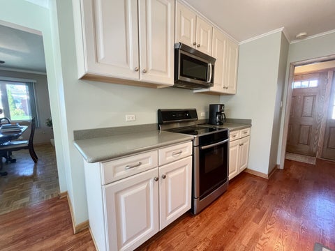 Tiny photo for 4537 W 102nd Street, Oak Lawn, IL 60453 (MLS # 12777120)
