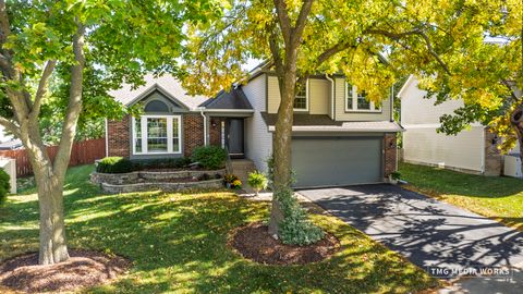 Photo of 300 Churchill Lane, Aurora, IL 60504 (MLS # 12495677)