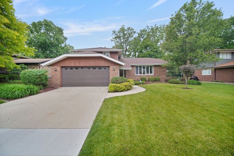 Photo of 13060 S Cypress Lane, Palos Heights, IL 60463 (MLS # 12720772)