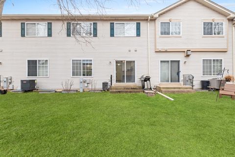 Tiny photo for 204 SOUTHWICKE Drive, Streamwood, IL 60107 (MLS # 12585739)