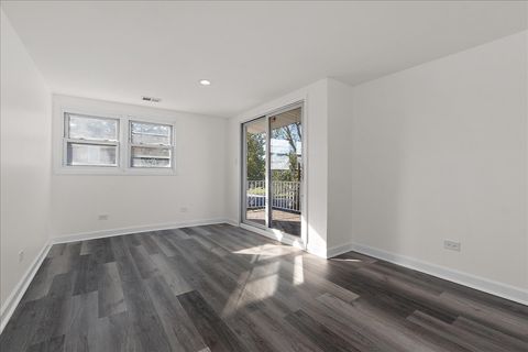 Tiny photo for 8323 Melvina Avenue, Burbank, IL 60459 (MLS # 12505525)