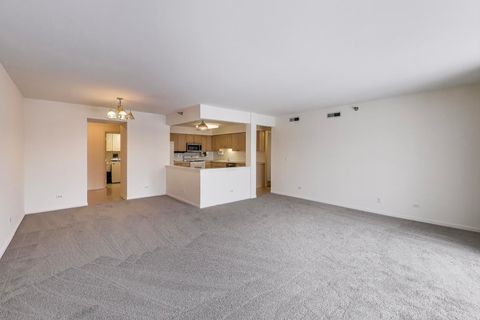 Tiny photo for 7021 W Touhy Avenue #509, Niles, IL 60714 (MLS # 12581564)