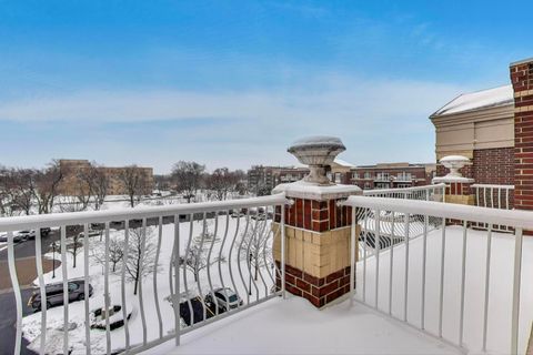 Tiny photo for 7021 W Touhy Avenue #509, Niles, IL 60714 (MLS # 12581564)