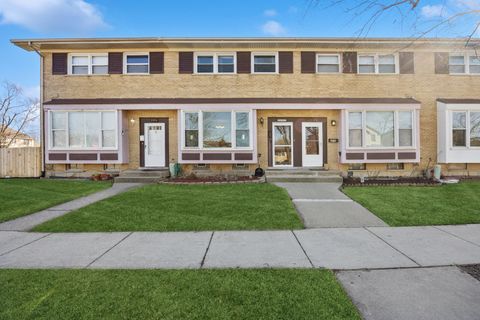 8892 N Prospect Street Niles IL 60714