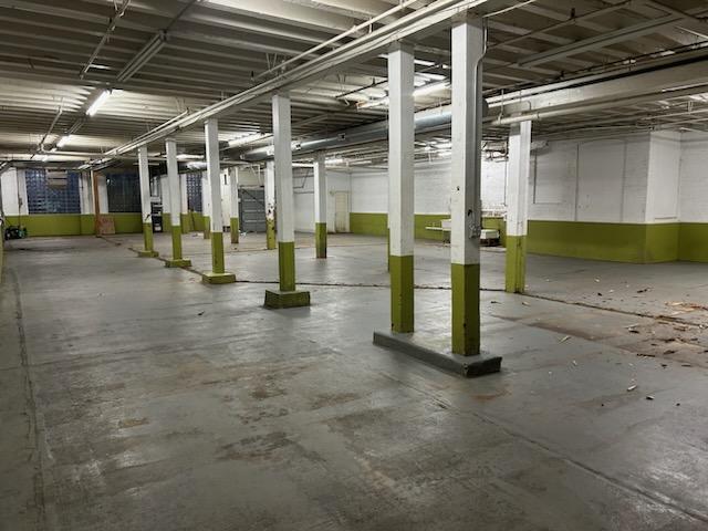 3735 W Belmont Avenue