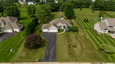 Tiny photo for 7848 Moore Hill Court, Belvidere, IL 61008 (MLS # 12738060)