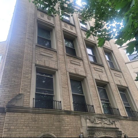 7529 N Claremont Avenue 2 Chicago IL 60645