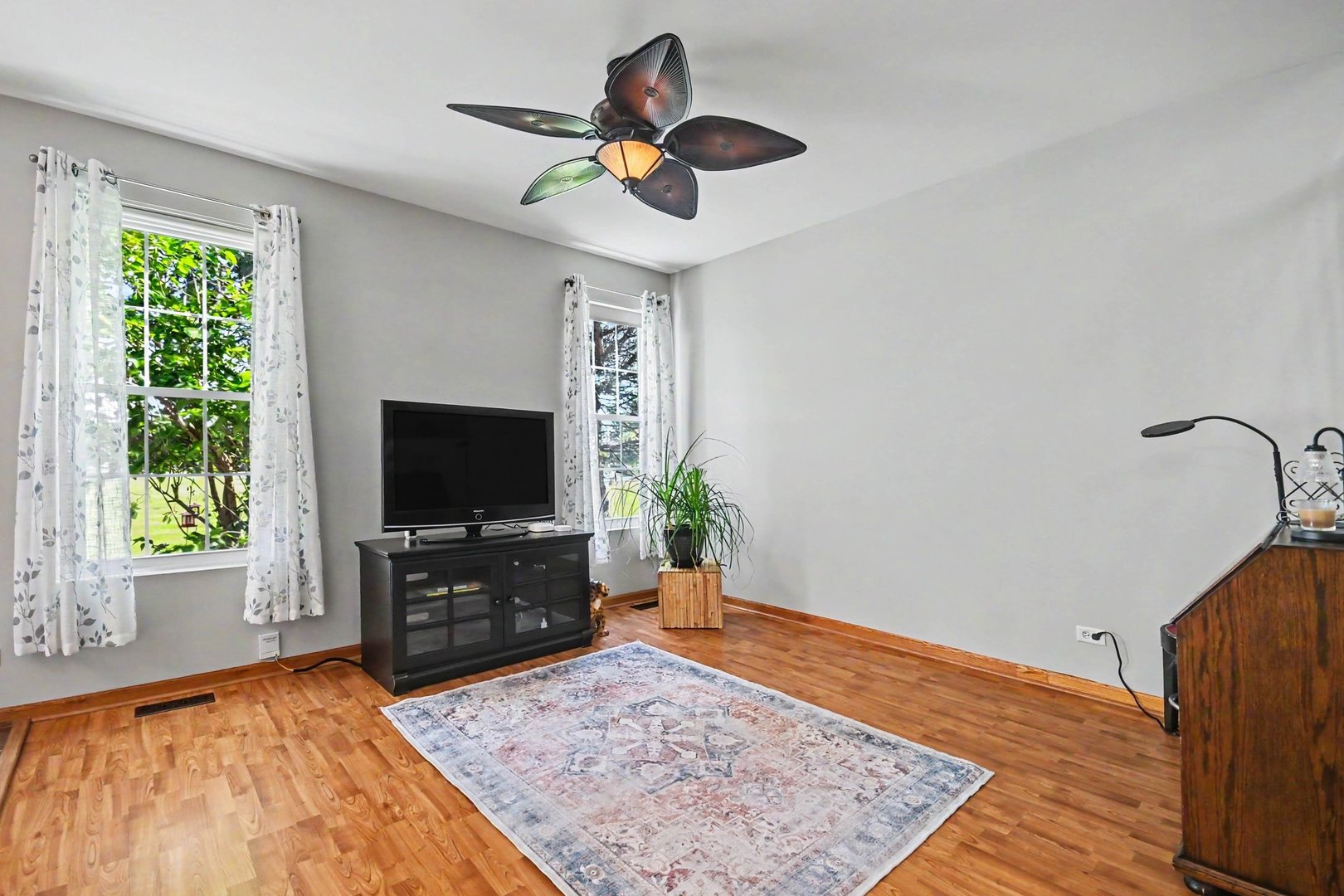 24044 Walnut Circle 0